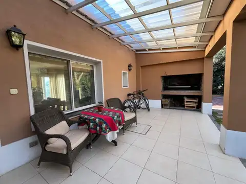 Casa en Venta de 5 dormitorios