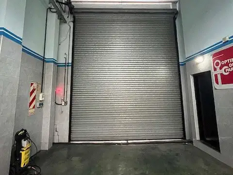 Galpon en Venta en Mataderos, USD 600.000