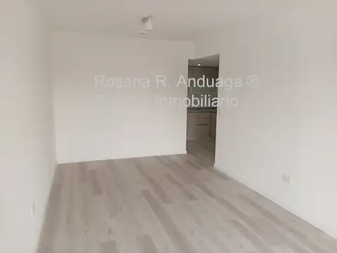 Departamento en Alquiler en Villa Crespo, $ 600.000