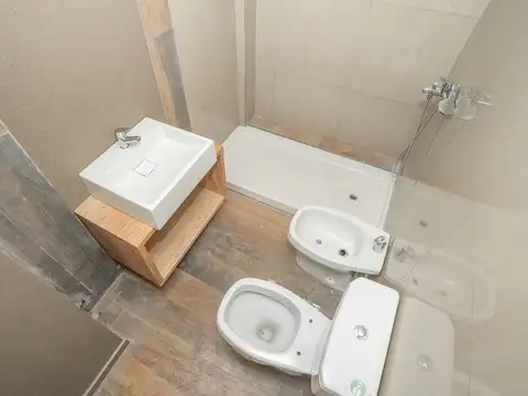 Departamento en Alquiler con 1 cochera