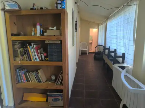 Casa 3 ambientes con 2 baños