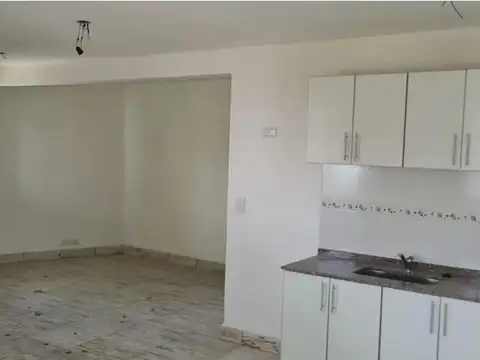 Depto Tipo Casa en Venta de 2 ambientes
