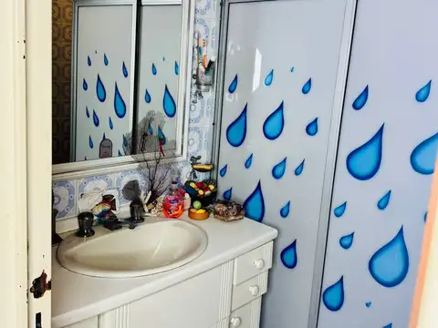 Depto Tipo Casa en Venta 60 años