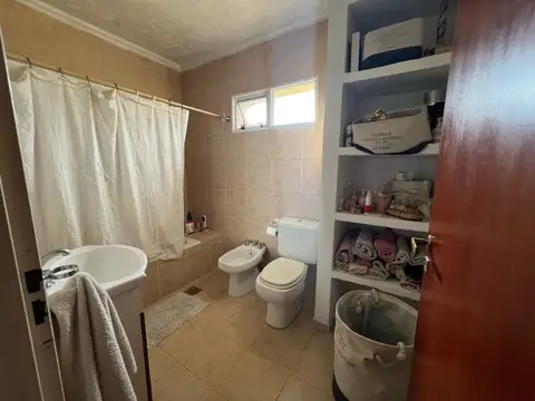 Excelente propiedad en venta en Los Bretes Club de Campo - Colón ER