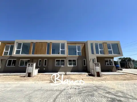 Departamento tipo Dúplex en Venta en Aldeana Pilar, Del Viso, Pilar