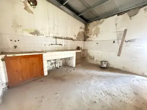 Local en Venta en Suipacha, USD 85.000