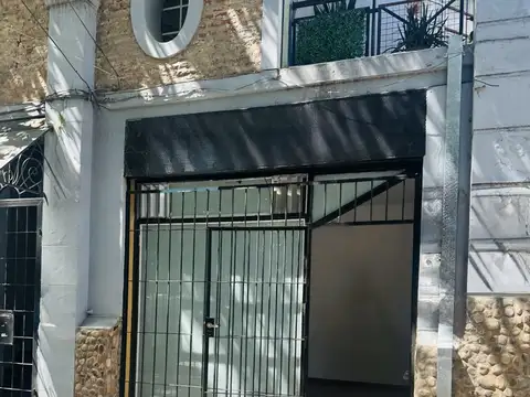 Alquiler Local Comercial en Belgrano Calle Vidal Esquina Av Congreso. Real Oportunidad