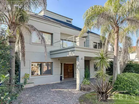 Casa en Venta de 5 dormitorios