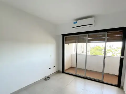 Av. Maipú 3700, Piso 5