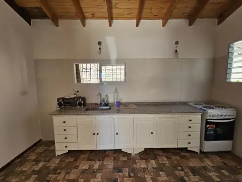 Departamento en Alquiler en Caseros, $ 600.000