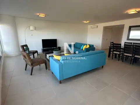 Departamento 4 ambientes con 3 baños