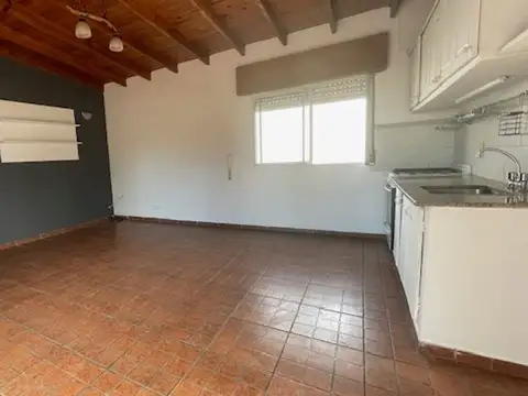 Depto Tipo Casa en Alquiler 16 años