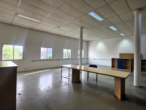 VENTA DEPOSITO OFICINA 2 PLANTAS APTO CREDITO EN VILLA ELISA