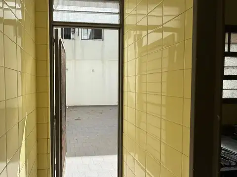 Departamento en Alquiler en Caseros, $ 750.000