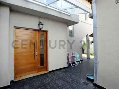 Casa en Venta en Avellaneda, USD 346.000