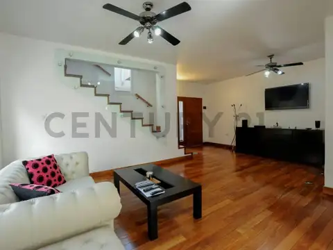 ALMIRANTE CORDERO 2000, Piso 0