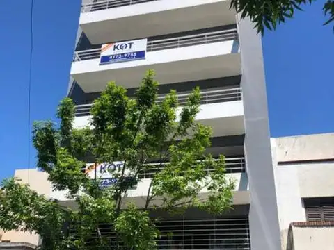 Departamento 2 ambientes en venta. Villa del Parque