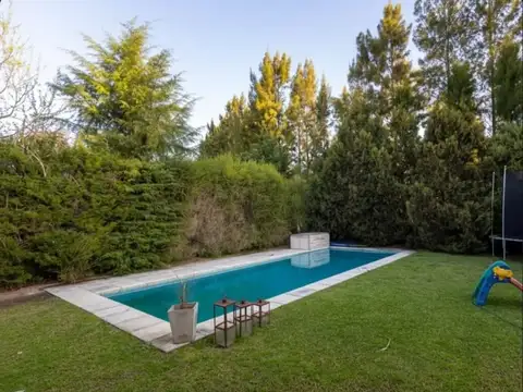 Aristóbulo del Valle 5100