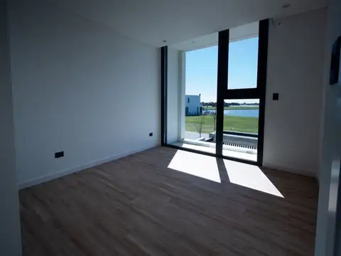 Los Puentes, Nordelta 100