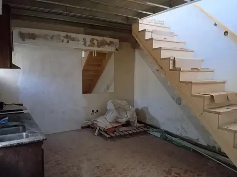 Casa 5 ambientes con 3 baños