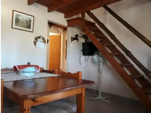 Casa 6 ambientes con 5 baños