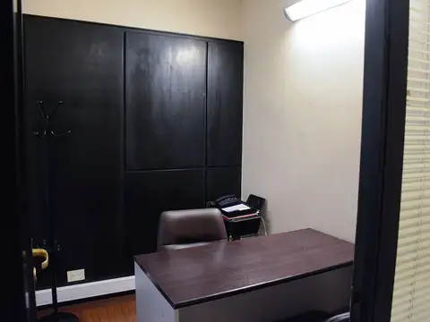 Oficina en Venta en Monserrat, USD 66.500