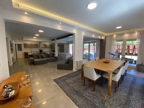 Casa en Alquiler de 3 dormitorios