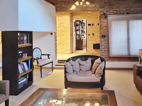 Casa 5 ambientes con 3 baños