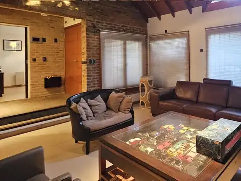 OPORTUNIDAD VENTA CASA — LAS LOMAS DE SAN ISIDRO