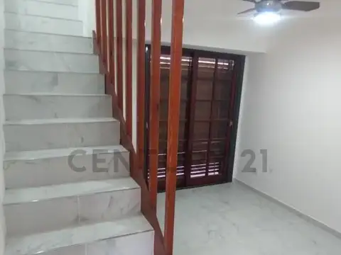 Venta de Casa 50 e/ 22 y 23 en La Plata.