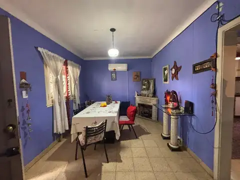 Depto Tipo Casa 6 ambientes con 2 baños