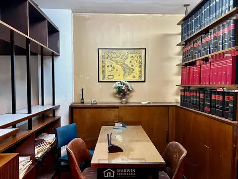 Oficina en Venta 40 años