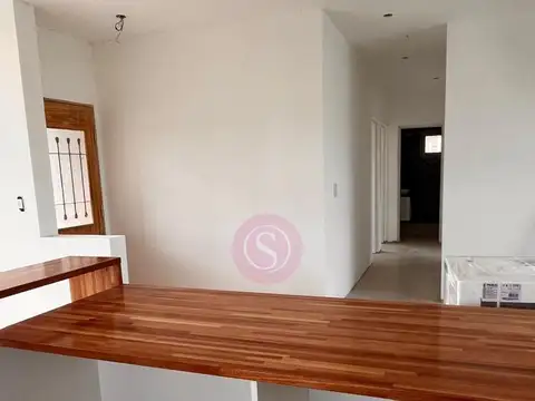 Casa en Venta con 1 cochera