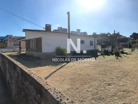 Terreno en Venta 20  mts Frente