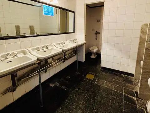 MEDIO PISO 6 OFICINAS ALQUILER TUCUMAN Y FLORIDA