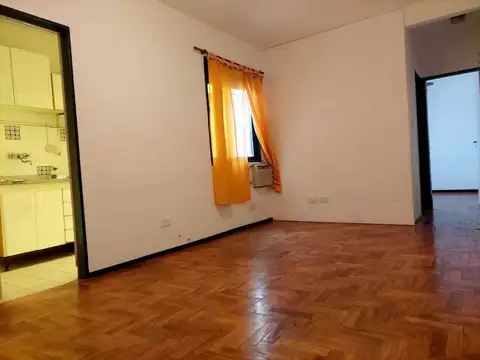 General Urquiza 2100, Piso 2