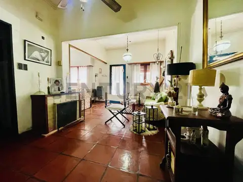 Diagonal 73 e/ 67 y 115 400, Piso 0