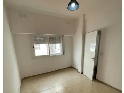 Depto Tipo Casa en Venta en Caseros, USD 75.000