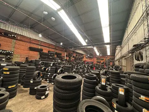 Av. Brig. Gral. Juan Manuel de Rosas  al 5600