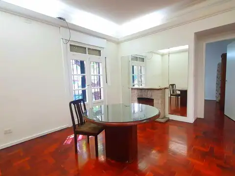 Depto Tipo Casa en Alquiler de 3 ambientes
