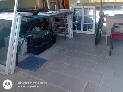 Local en Constitución