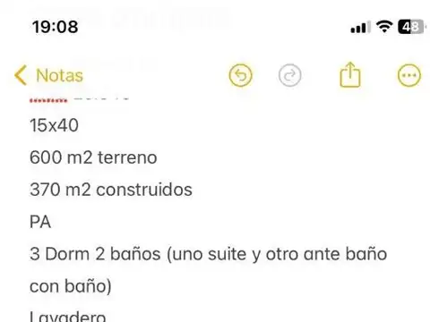 Casa en Venta con 2 cocheras