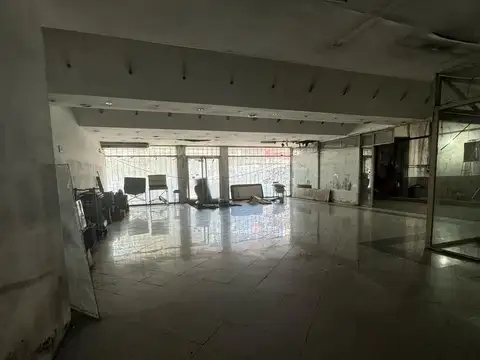 Edificio en calle Caseros Distrito Tecnológico Parque Patricios