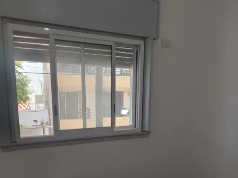 Depto Tipo Casa en Alquiler en Floresta Norte, $ 1.000.000