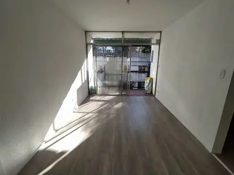 DTO 3 AMB 3° P FTE - LIV -COC - 2 DOR - BCON - BAÑO-TODO NVO