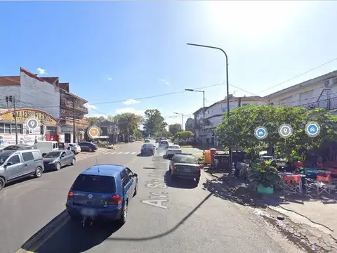 Av. Fleming 922 1° B