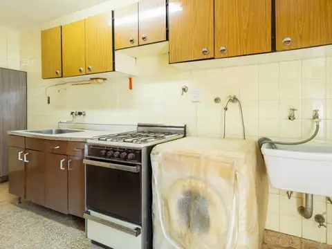 DEPARTAMENTO DE 2 AMBIENTES/SUPER LUMINOSO