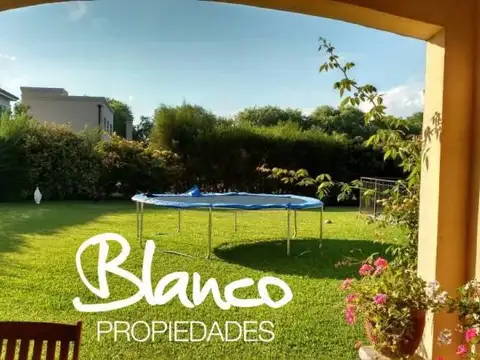 Casa  en Venta en Santa Silvina, Pilar, G.B.A. Zona Norte