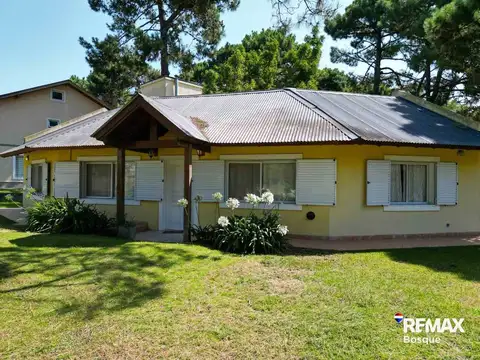 CASA VENTA VALERIA DEL MAR EN ESQUINA