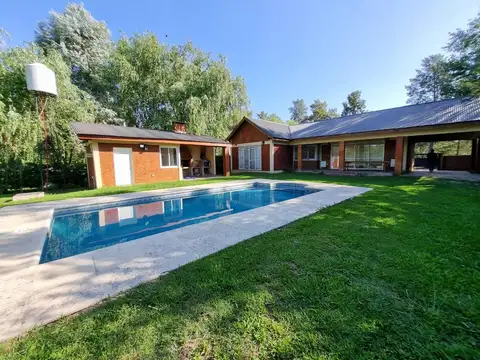 Casa en alquiler Permanente en Barrio Parque Sakura, Exaltacion De La Cruz.